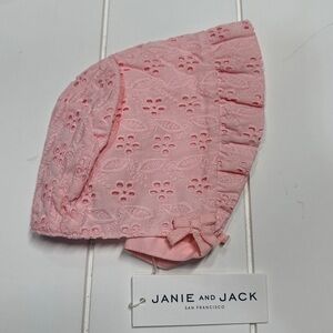 Janie and Jack Baby Crystal Rose
Eyelet Ruffle Bonnet New with Tags!